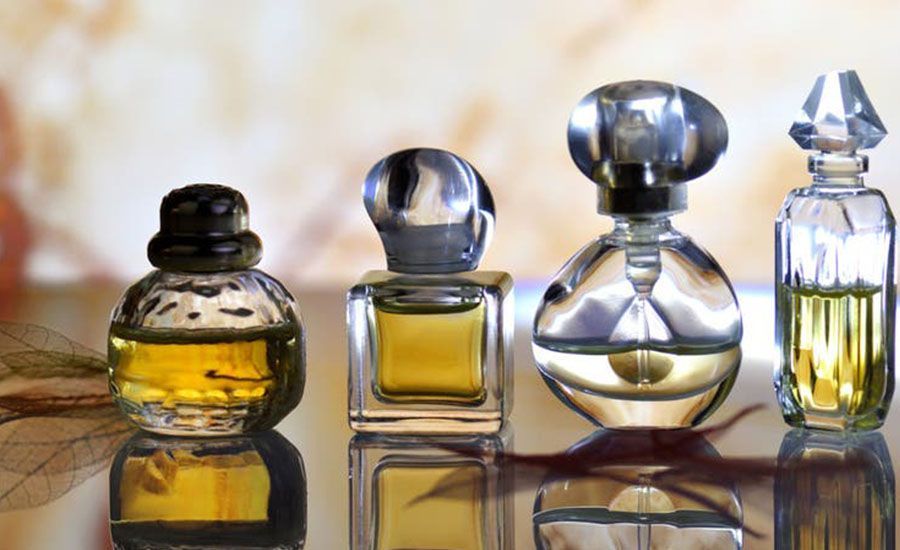 تعرف على أنواع العطور وكيفية التفريق بينها