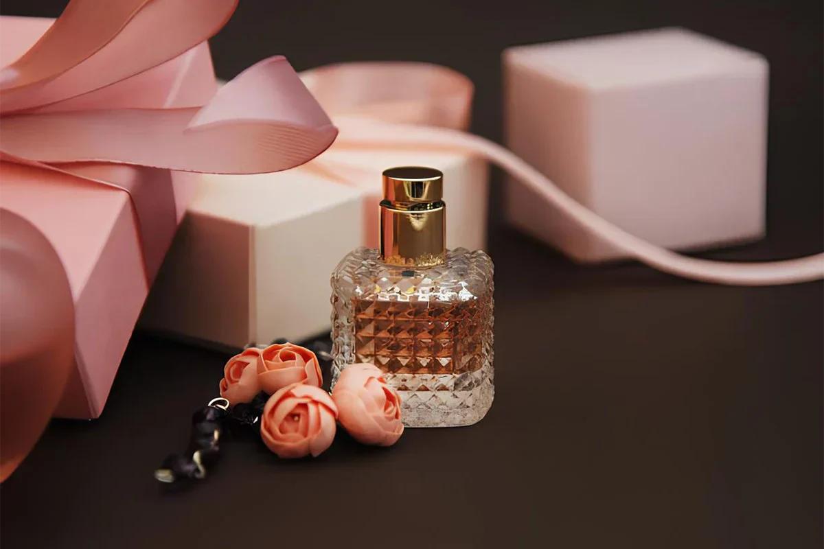 How to Pick the Perfect Perfume Gift for Any Occasion
